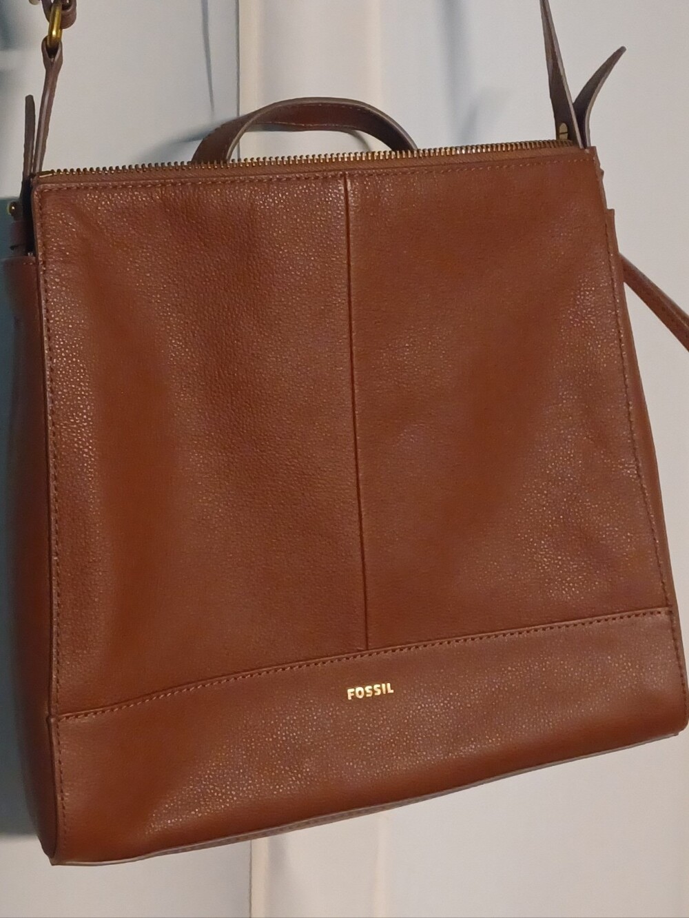 FOSSIL - NEW Genuine Brown Pebbled Leather Crossbody Tote / Convertible Backpack